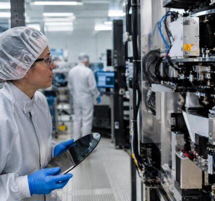 ASML publikuje wyniki za III kwartał 2026: przychody, zysk i prognoza na koniec roku